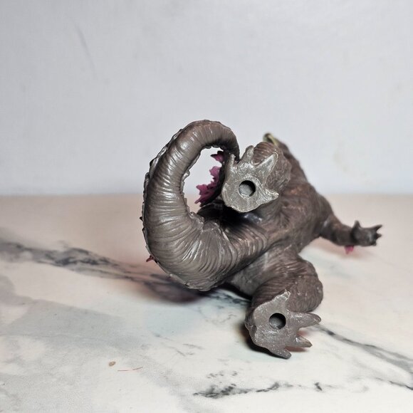 Godzilla 3.5-inch Figure - Picture 9 of 10